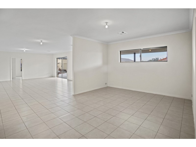 271 Dalyellup Boulevard, Dalyellup WA 6230