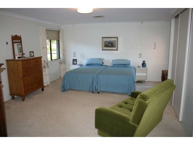 13 Ganfield Place, Australind WA 6233