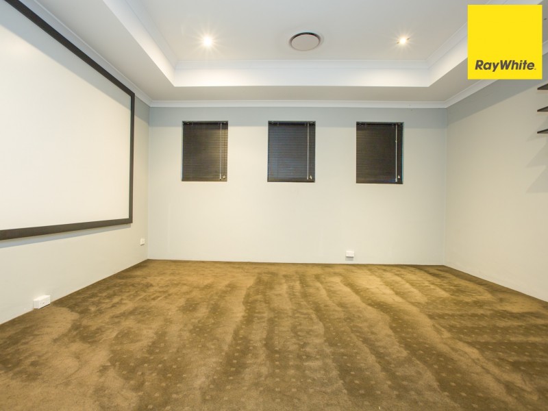 10 Driver Road, Dalyellup WA 6230
