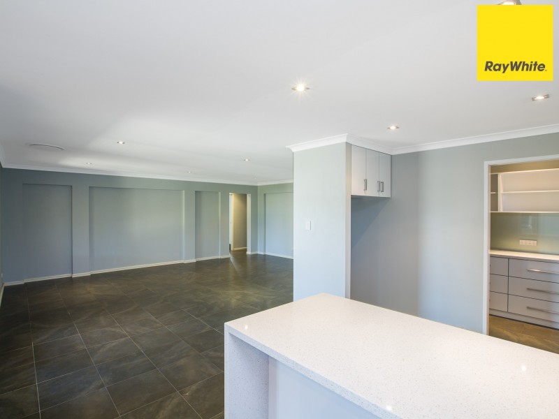 10 Driver Road, Dalyellup WA 6230