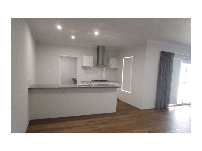 1B Latrielle Road, South Bunbury WA 6230