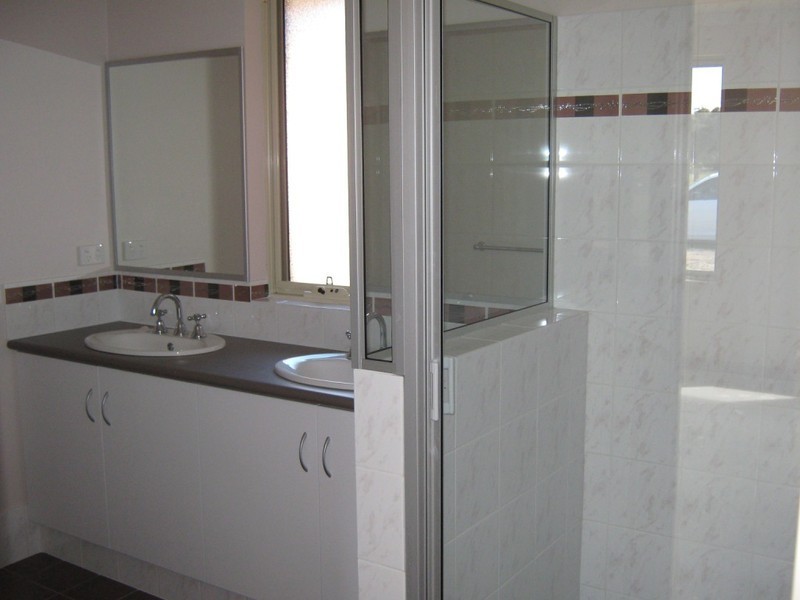 20  Dixon Street, Bunbury WA 6230