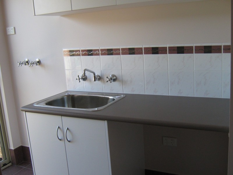 20  Dixon Street, Bunbury WA 6230