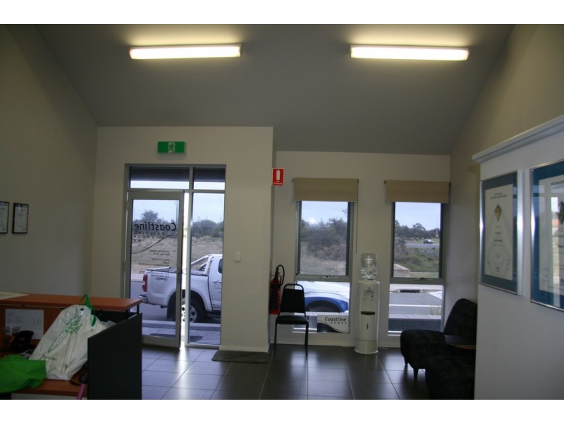 2 /19 Broadway, Pelican Point, Bunbury WA 6230