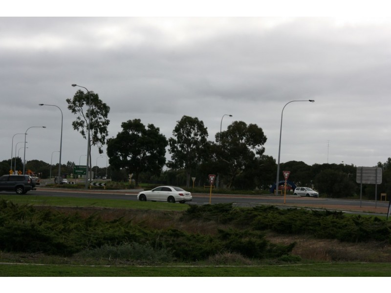 2 /19 Broadway, Pelican Point, Bunbury WA 6230