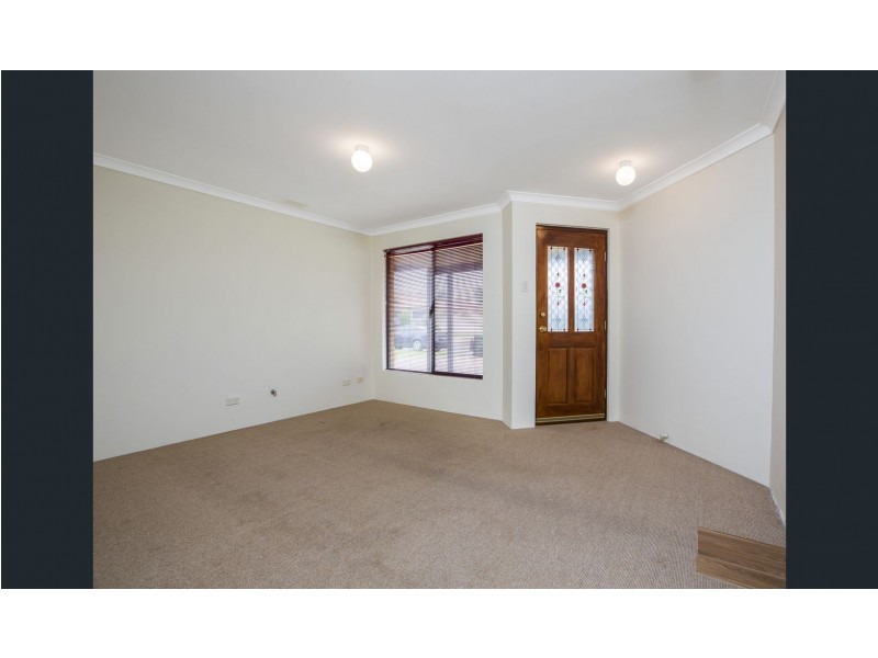 17 Blaxland Road, Dalyellup WA 6230