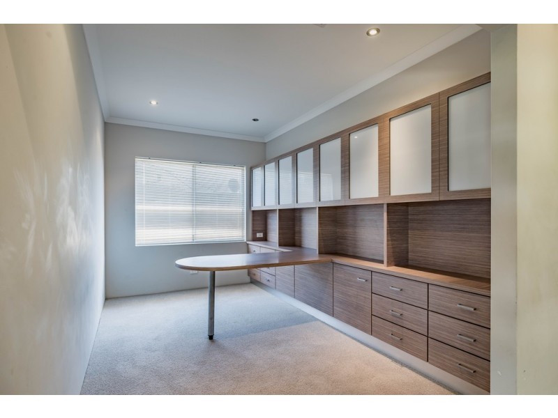 53 Millbridge Boulevarde, Millbridge WA 6232