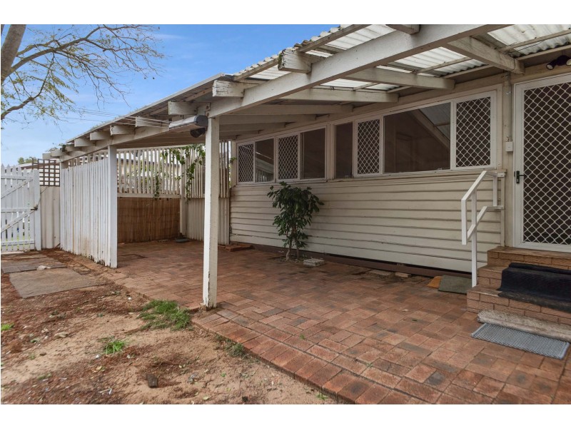 4 Frankel Street, Carey Park WA 6230