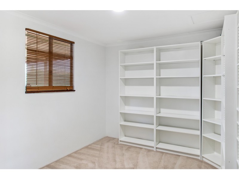 18 Crampton Avenue, Eaton WA 6232