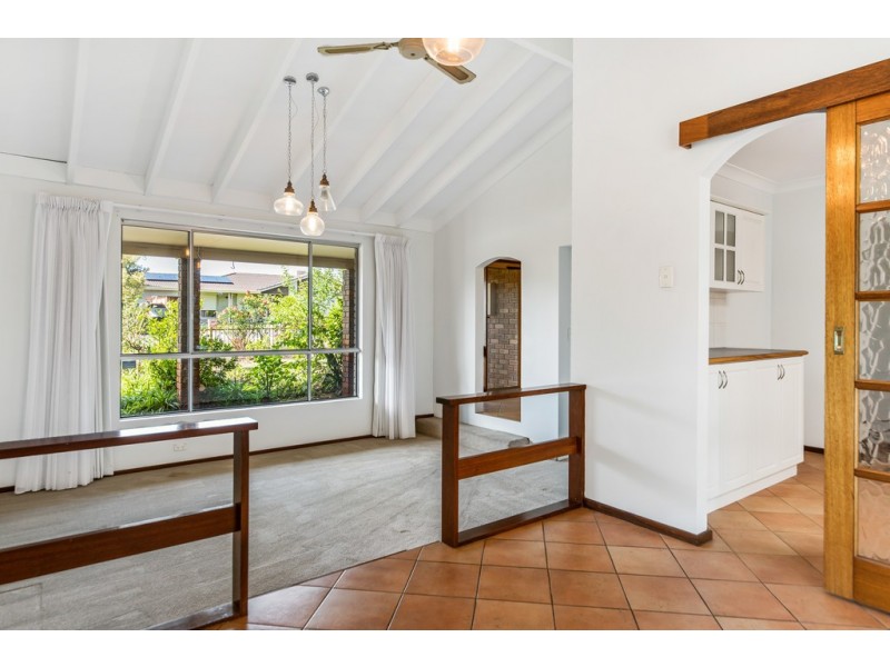 18 Crampton Avenue, Eaton WA 6232