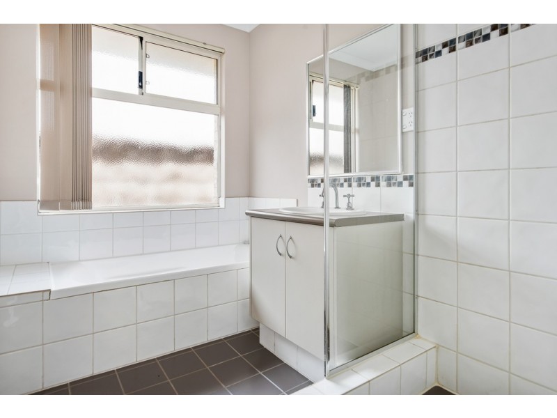 19 Garnet Way, Dalyellup WA 6230