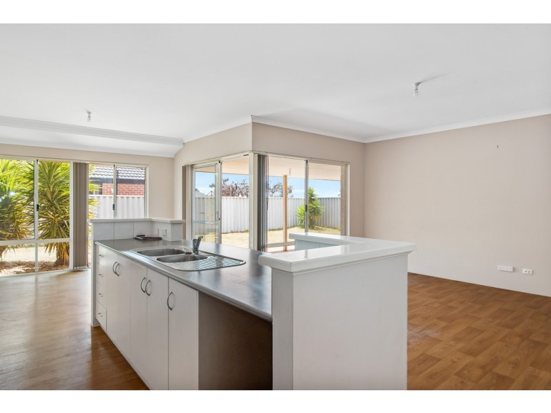 19 Garnet Way, Dalyellup WA 6230