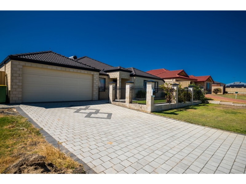 97 Glenhuon Boulevard, Eaton WA 6232