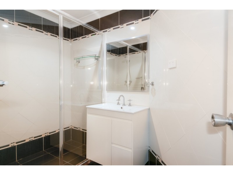 2/5 Joel Crescent, South Bunbury WA 6230