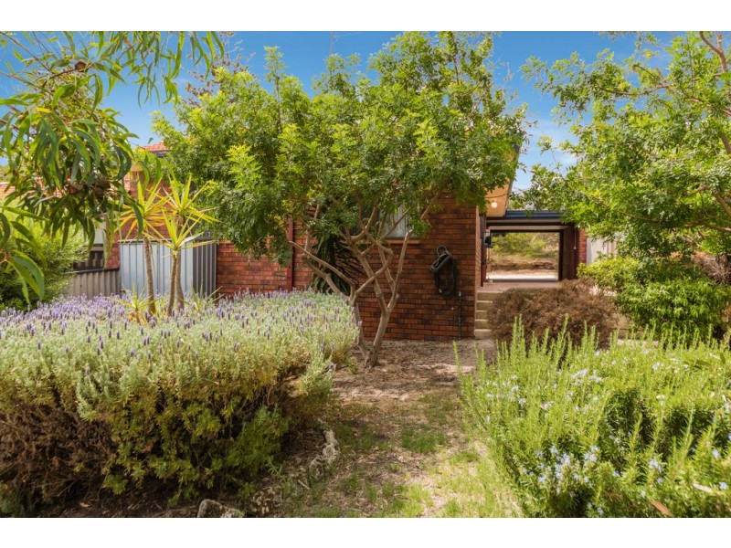 2/5 Joel Crescent, South Bunbury WA 6230