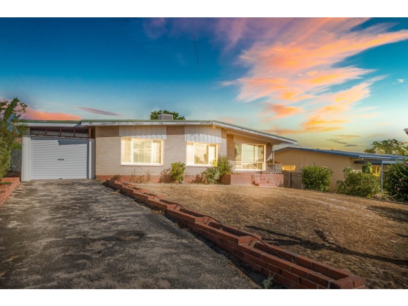 15 Upton Place, Australind WA 6233