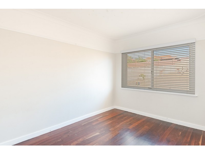 15 Upton Place, Australind WA 6233