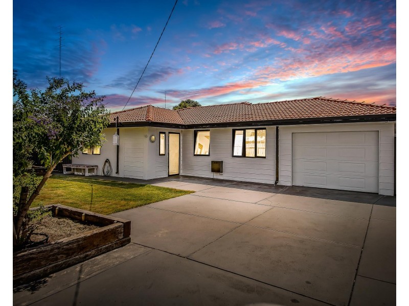 10 Cingalese Close, Carey Park WA 6230