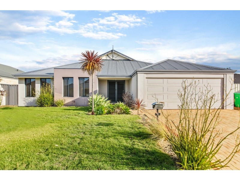 12 Murtin Road, Dalyellup WA 6230