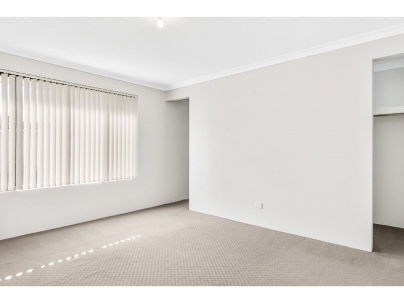 12 Murtin Road, Dalyellup WA 6230