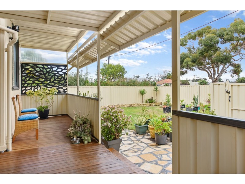 1/3 Mouarn Street, Carey Park WA 6230