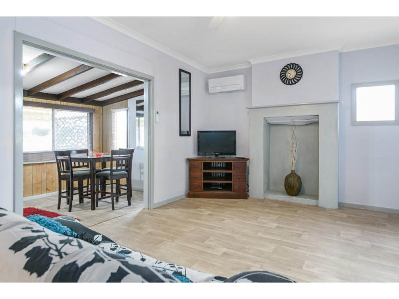 1/3 Mouarn Street, Carey Park WA 6230