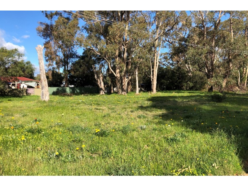 16 Stallard Place, Withers WA 6230