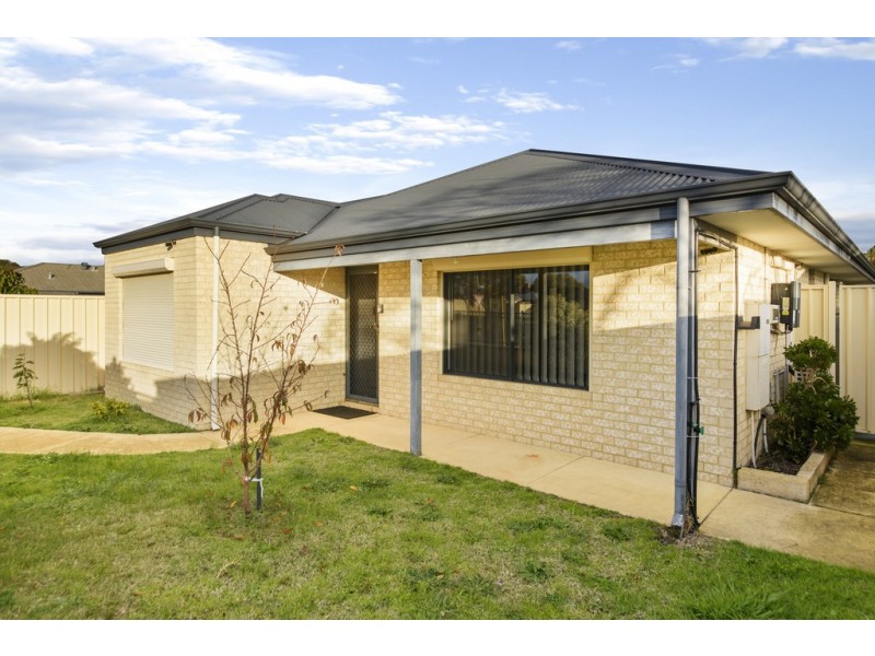 7 Mulga Road, Glen Iris WA 6230
