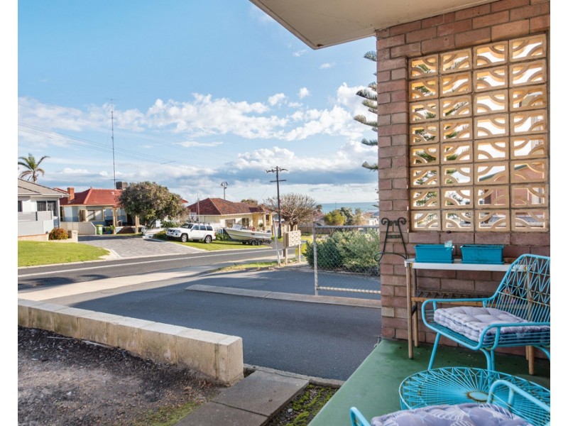 Unit 2/12 William Street, Bunbury WA 6230