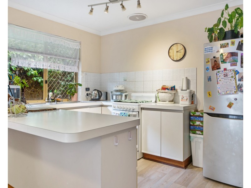 10 Dudley Drive, Usher WA 6230
