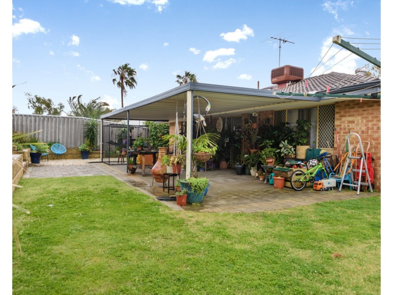 10 Dudley Drive, Usher WA 6230