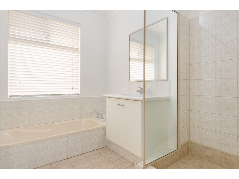 8 Shetland Place, Eaton WA 6232