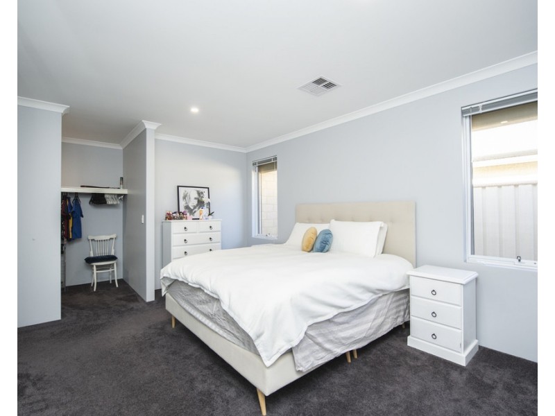 10 Hematite Way, Australind WA 6233