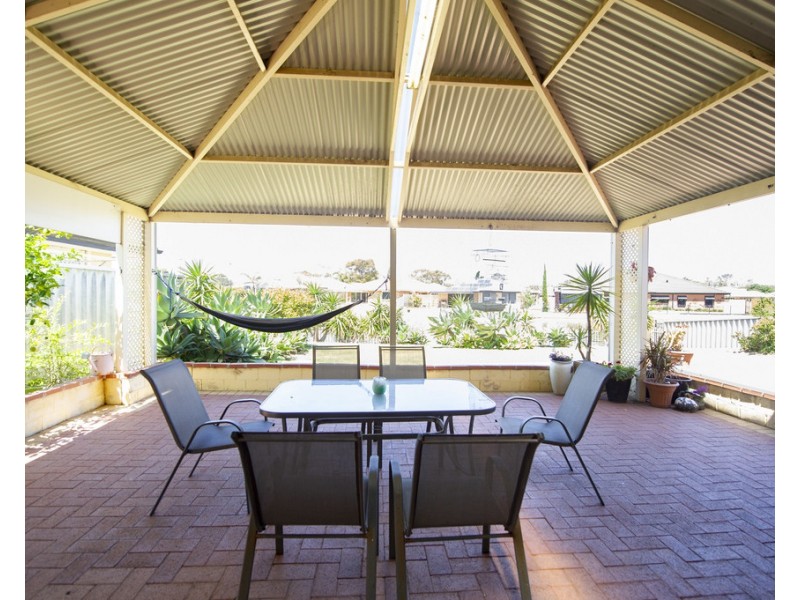 20 Willis Cove, Pelican Point WA 6230