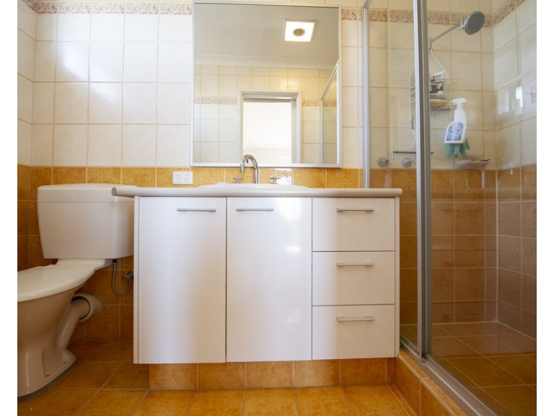 20 Willis Cove, Pelican Point WA 6230