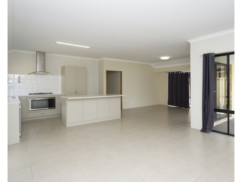 46 Reeves Approach, Dalyellup WA 6230