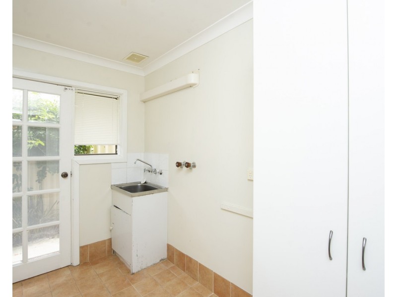 29 Whatman Way, Australind WA 6233