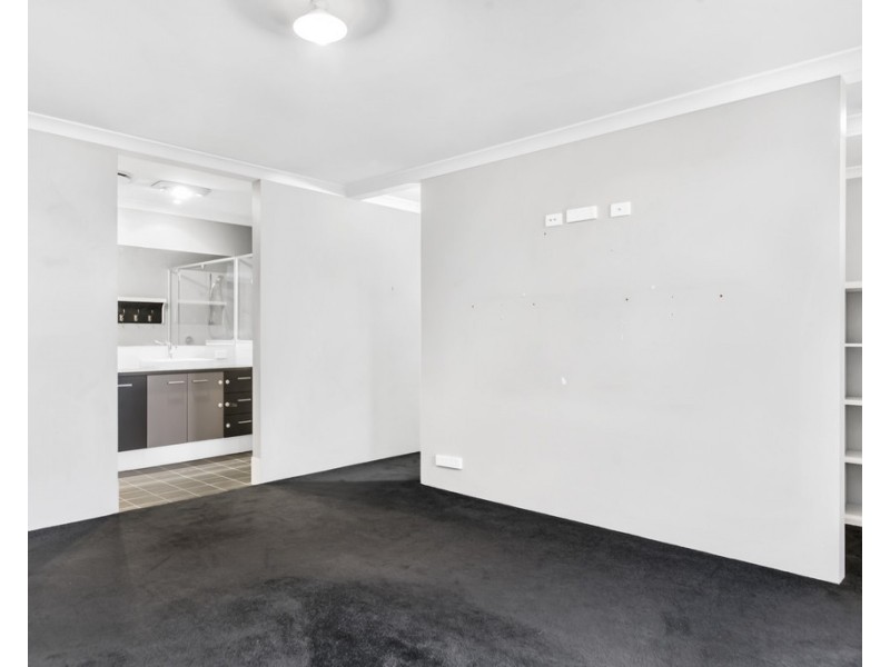 12 Libra Way, Australind WA 6233