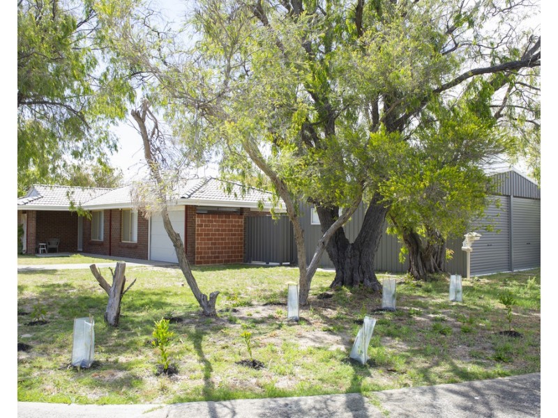 2 Anthony Road, Geographe WA 6280