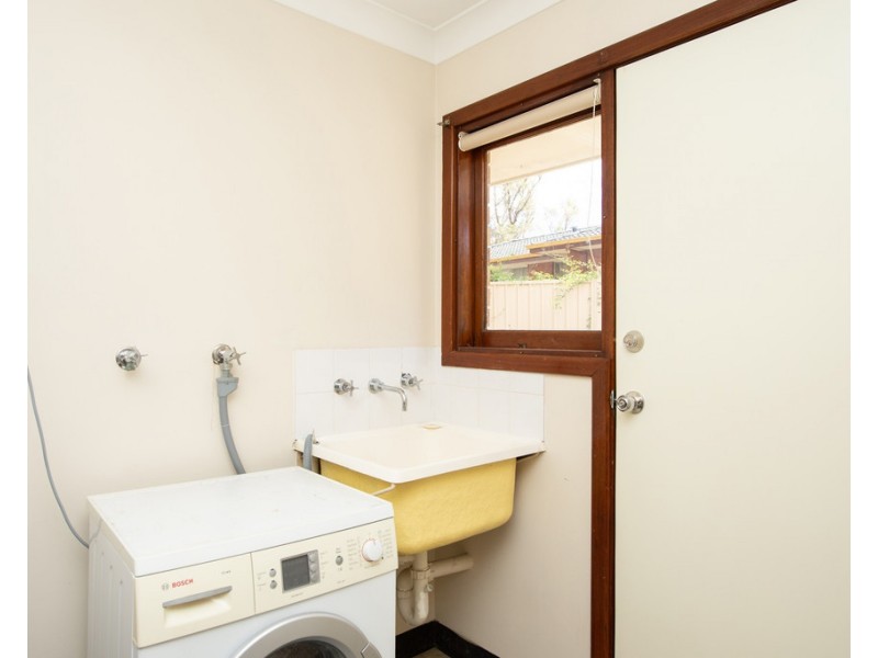 10 Mawson Place, Withers WA 6230