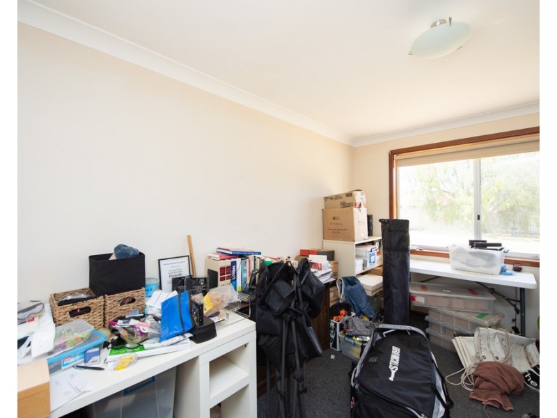 10 Mawson Place, Withers WA 6230