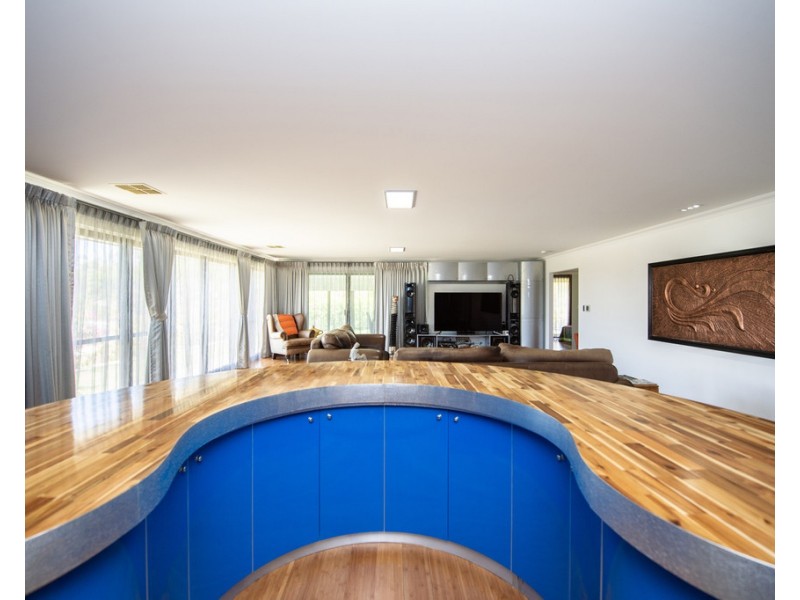 1 Advance Road, Dalyellup WA 6230