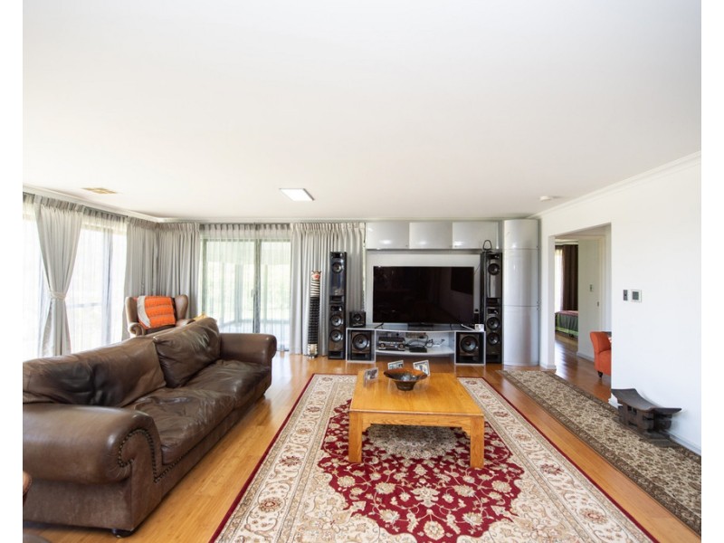 1 Advance Road, Dalyellup WA 6230