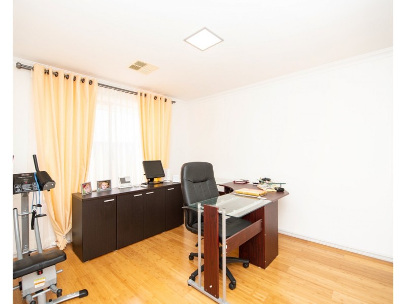 1 Advance Road, Dalyellup WA 6230