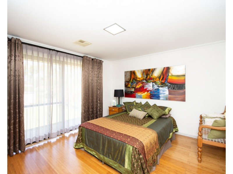 1 Advance Road, Dalyellup WA 6230