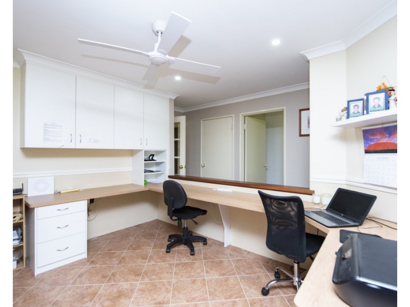 7 Talia Court, Leschenault WA 6233