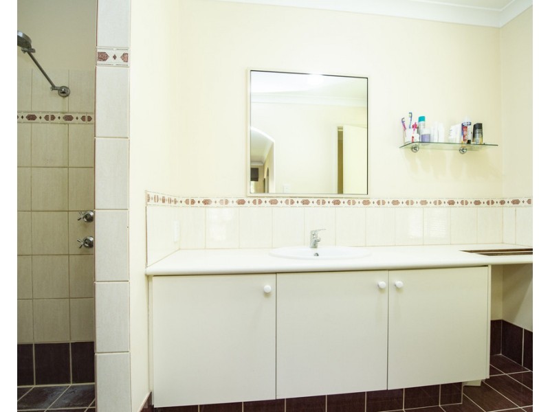 7 Talia Court, Leschenault WA 6233