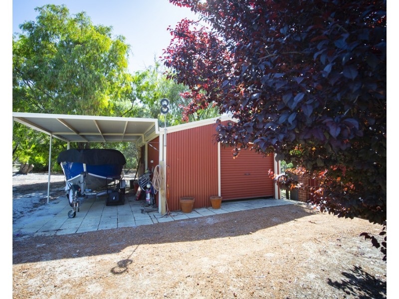 7 Talia Court, Leschenault WA 6233