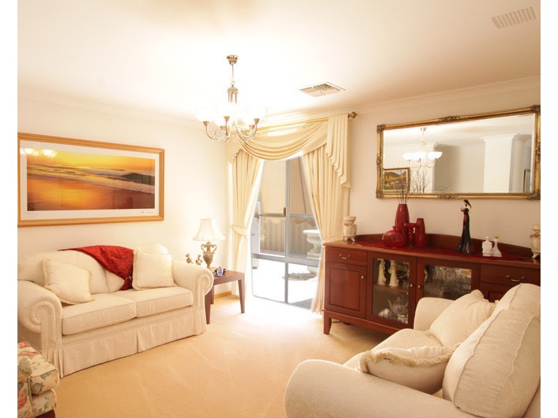 8 Howitt Way, Dalyellup WA 6230