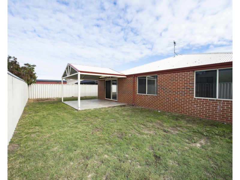 32 Leisure Drive, Australind WA 6233